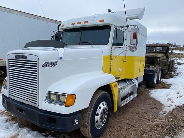 Image of Freightliner FLD120 equipment image 1