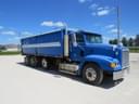 1996 Freightliner FLD120 Image