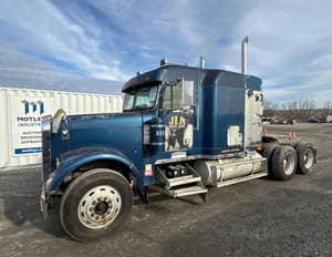 1996 Freightliner FLD120 Image