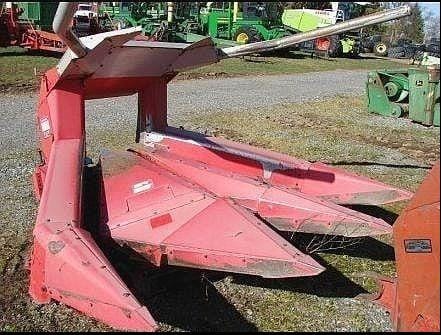 1996 Gehl TR330 Equipment Image0