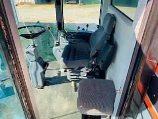 Main image Gleaner R62 8