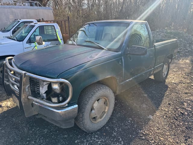 Image of GMC 1500 equipment image 2