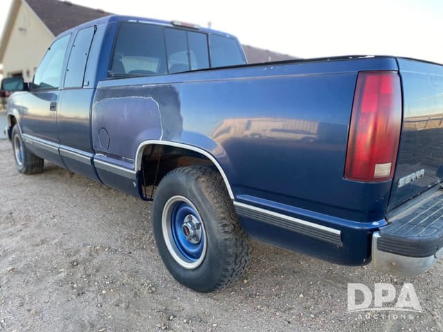 Image of GMC 1500 equipment image 3