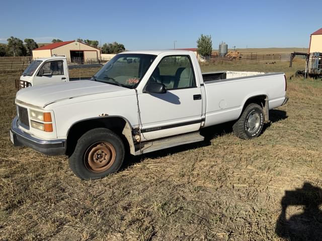 Image of GMC 1500 equipment image 3