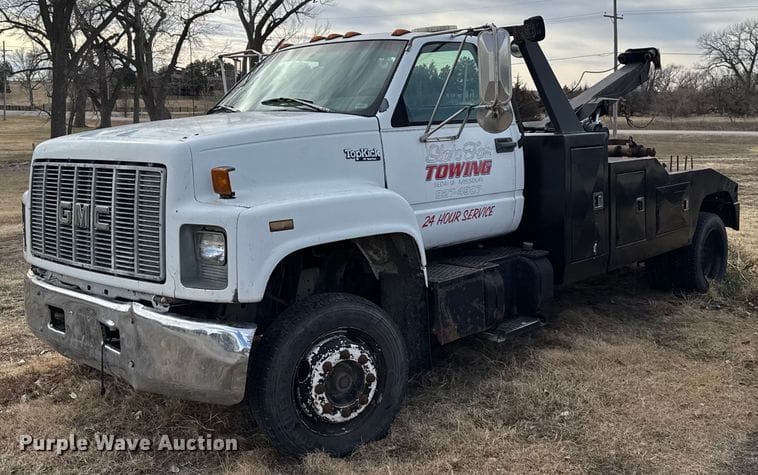 1996 GMC Topkick Equipment Image0