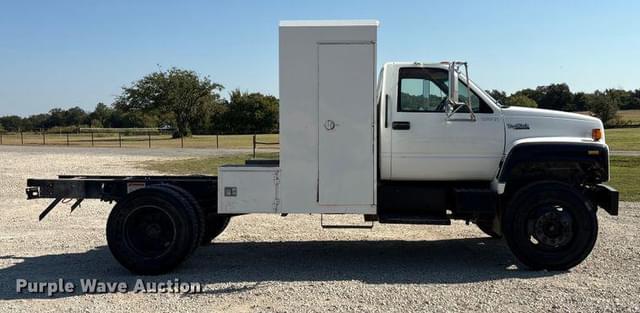 Image of GMC C60 equipment image 3