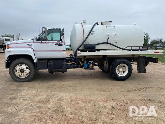 Image of GMC Kodiak equipment image 1