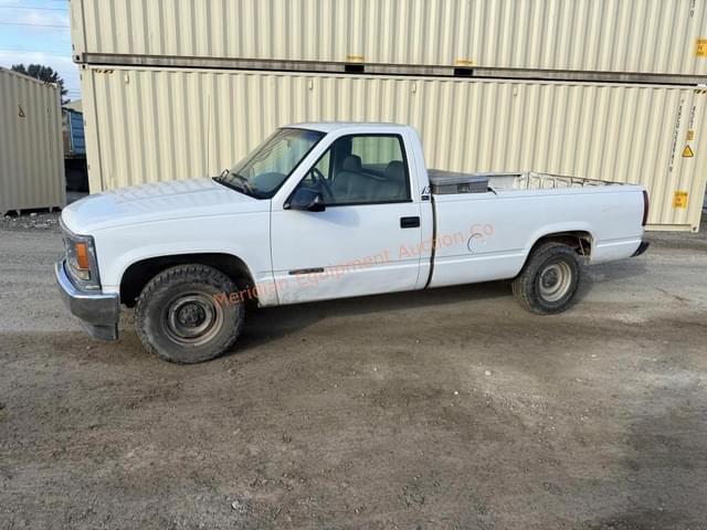 Image of GMC Sierra equipment image 2