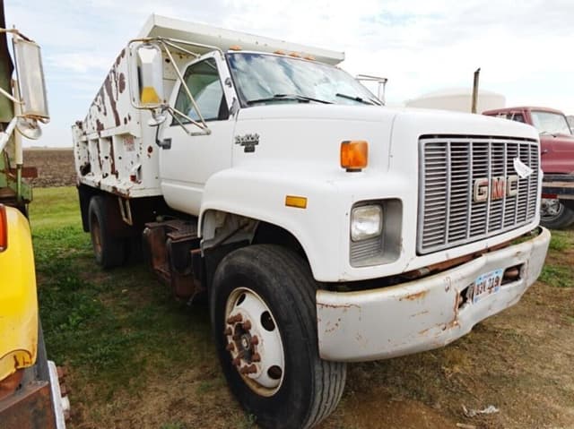 Image of GMC Topkick equipment image 1