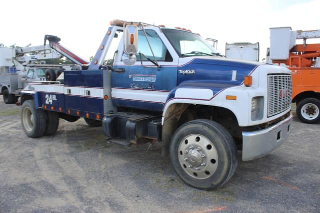Image of GMC Topkick equipment image 1