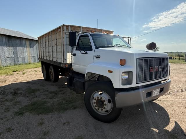 Image of GMC Topkick C7500 equipment image 3