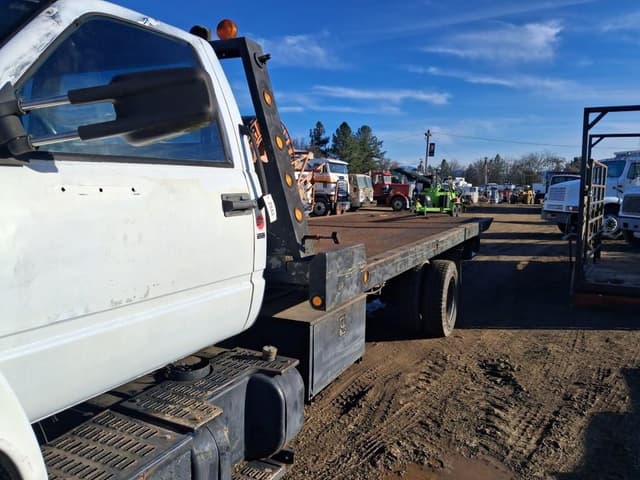 Image of GMC Topkick C7500 equipment image 2