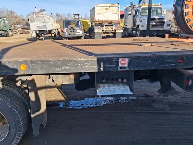 Image of GMC Topkick C7500 equipment image 4