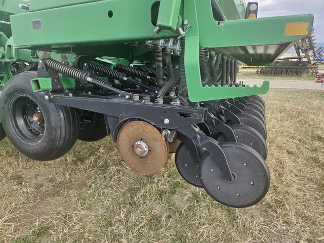 Image of Great Plains 3S3000F equipment image 3