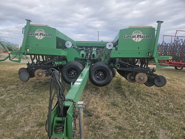 Image of Great Plains 3S3000F equipment image 1