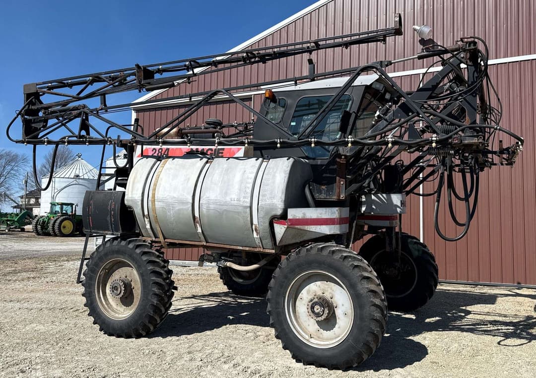 Image of Hagie 284 Primary image