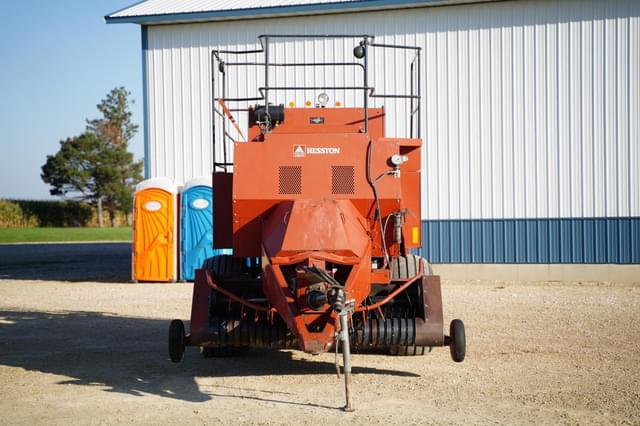 Image of Hesston 4755 equipment image 1