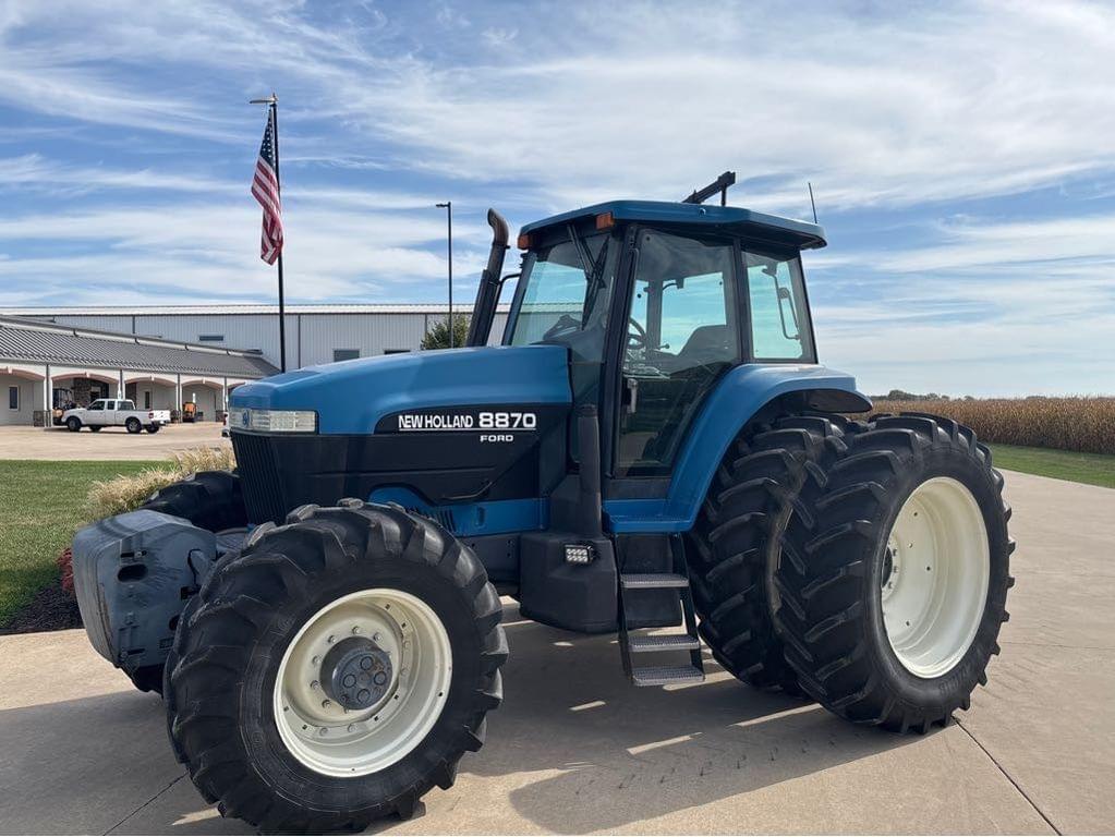 Image of New Holland 8870 Primary image