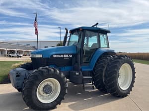 1996 New Holland 8870 Image