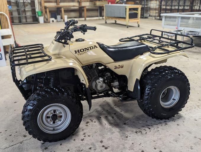 Main image Honda 300