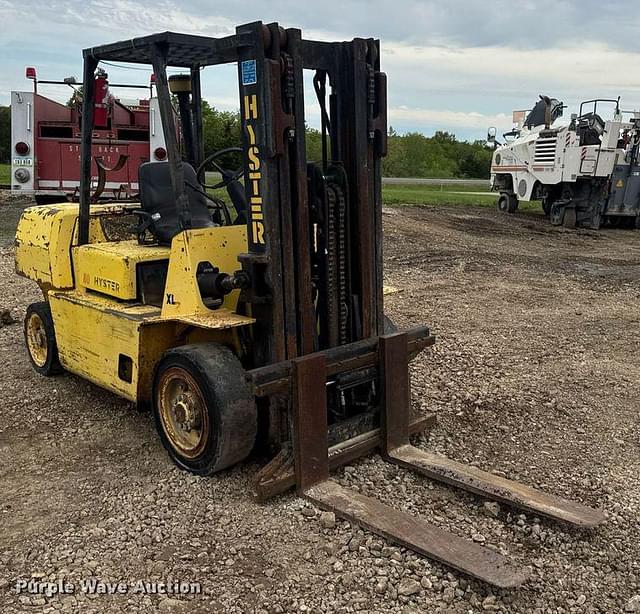 Image of Hyster H80XL equipment image 2