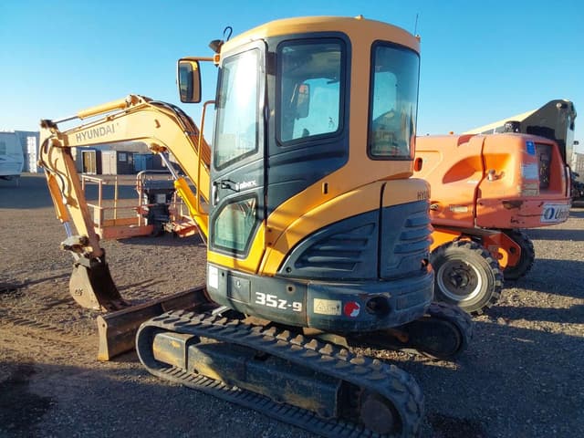 Image of Hyundai Robex 35Z-9A equipment image 3