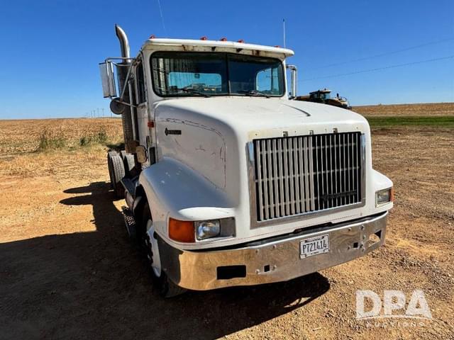 Image of International 9200 equipment image 3