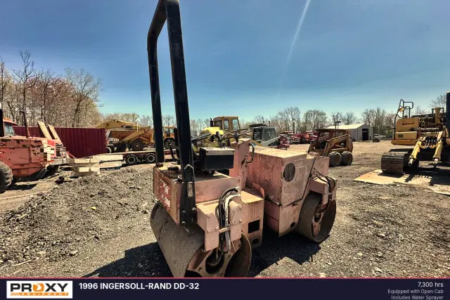 Image of Ingersoll Rand DD-32 equipment image 1