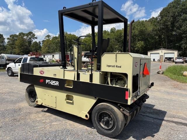 1996 Ingersoll Rand PT125R Equipment Image0