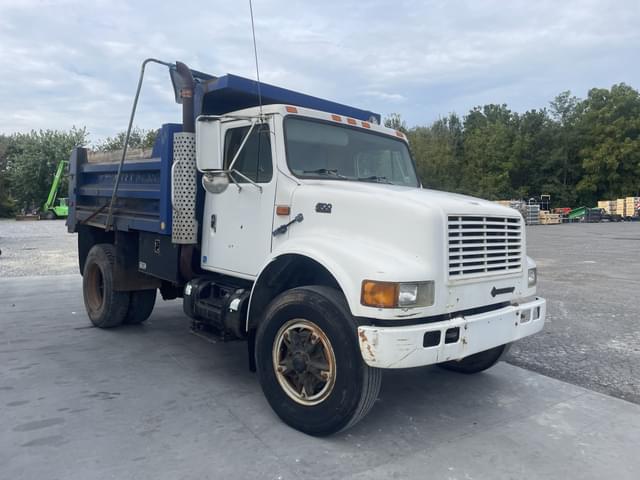 Image of International 4700 equipment image 1