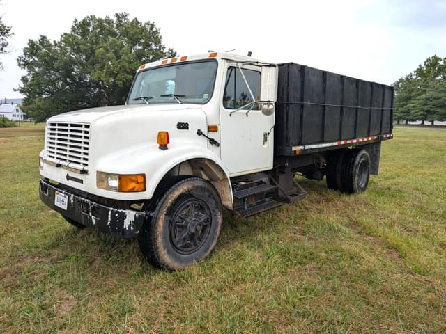 Image of International 4700 equipment image 1