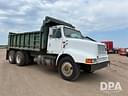 1996 International 8200 Image