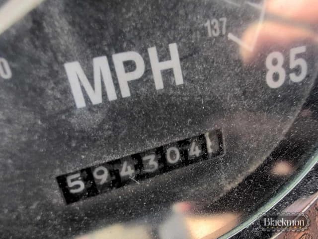 Image of International 9200 equipment image 2