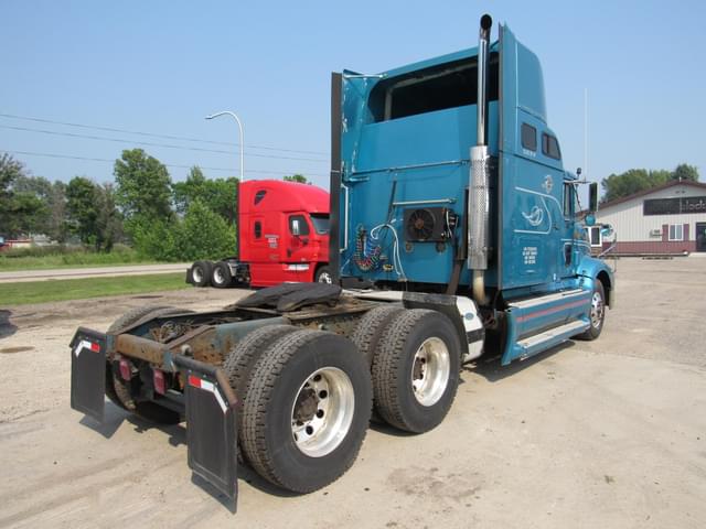 Image of International 9400 equipment image 3