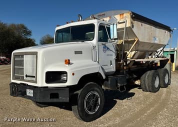 Main image International Paystar 5000