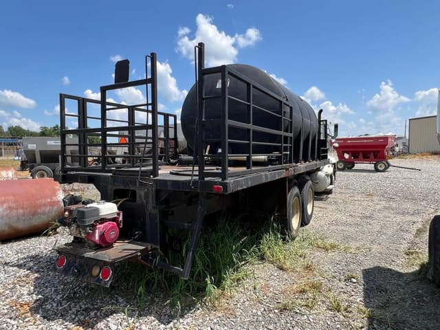 Image of International 9200 equipment image 4