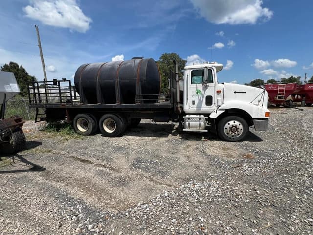 Image of International 9200 equipment image 3