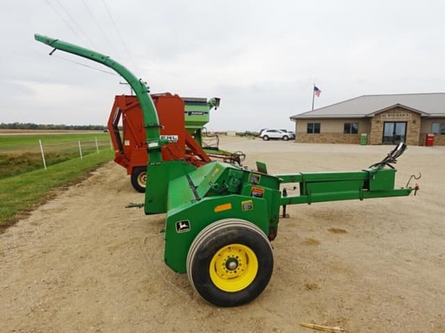Image of John Deere 3950 equipment image 2