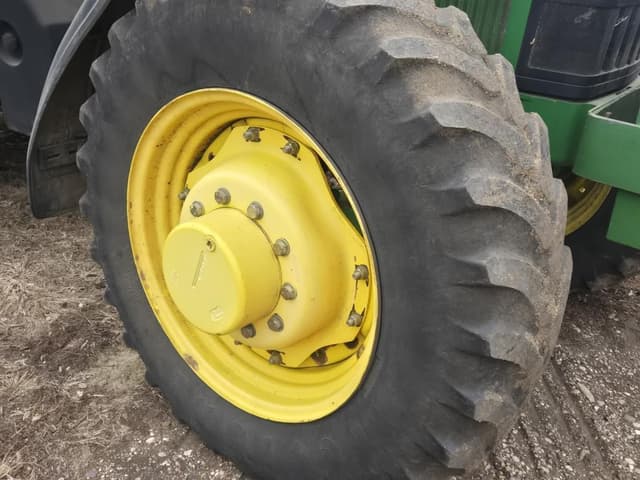 Image of John Deere 7800 equipment image 4