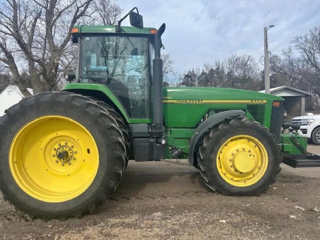 Image of John Deere 8100 equipment image 2
