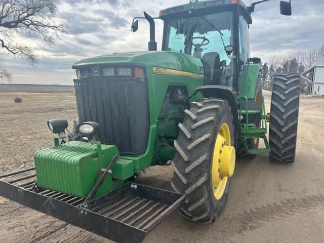 Image of John Deere 8100 equipment image 3