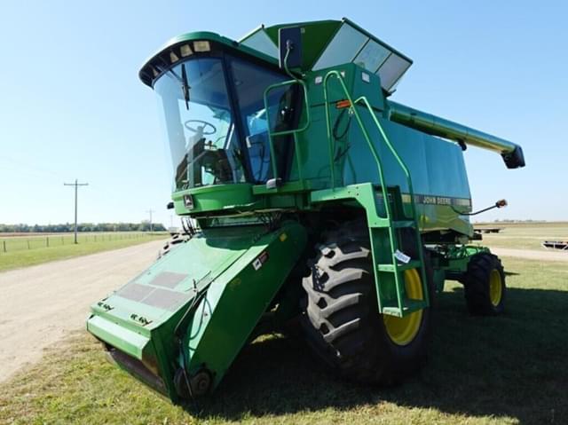 Image of John Deere 9600 equipment image 2