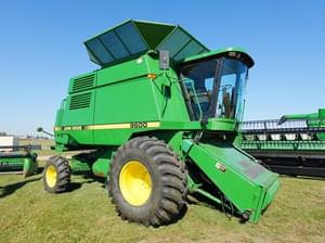 1996 John Deere 9600 Image