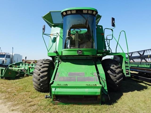 Image of John Deere 9600 equipment image 4