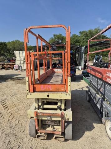 Main image JLG 2033E