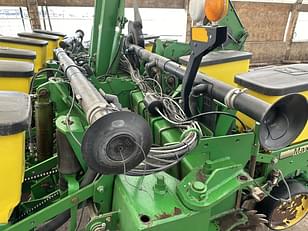 Main image John Deere 1760 3