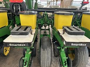 Main image John Deere 1760 7