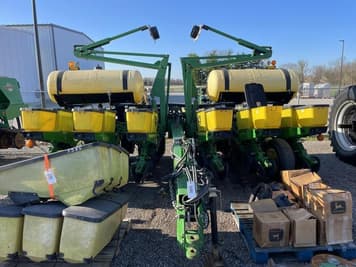 Main image John Deere 1760