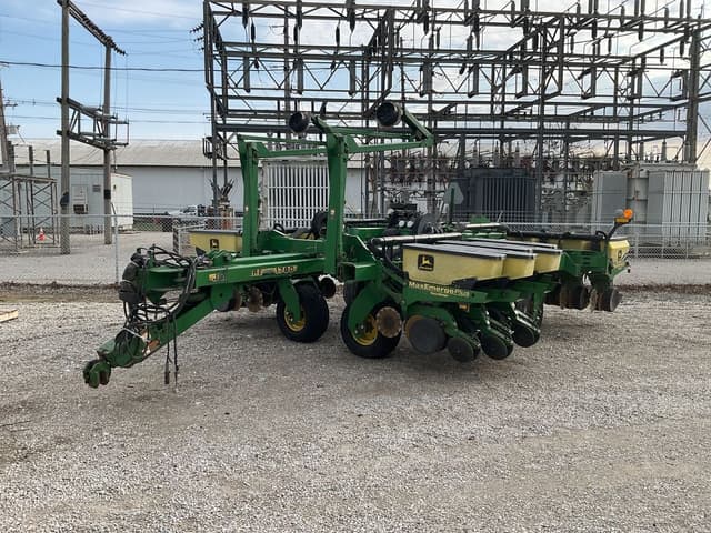 Image of John Deere 1780 equipment image 4