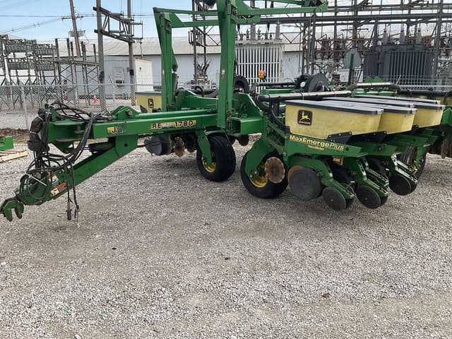 Image of John Deere 1780 equipment image 2